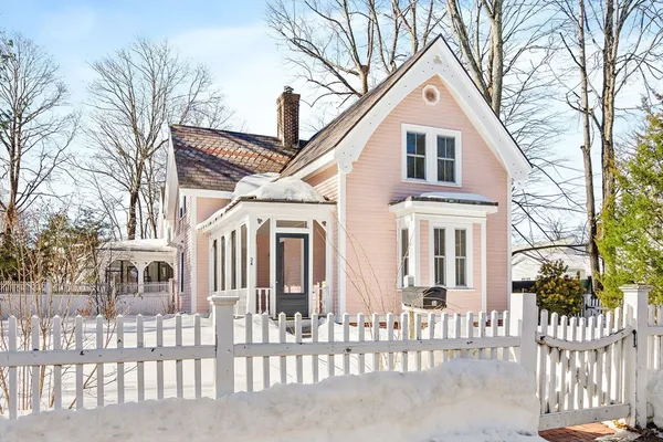 $1,095,000 | 32 Thoreau Street, Unit 32, Concord, MA 01742