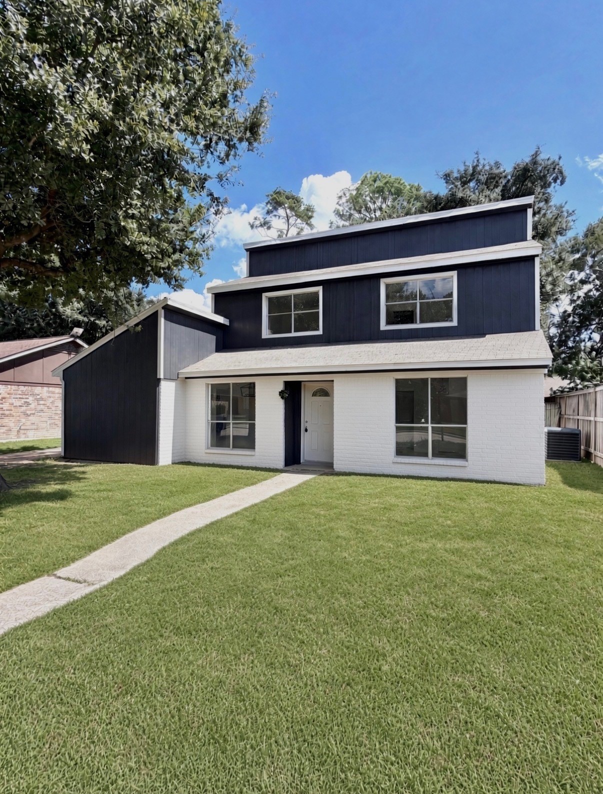 24106 Spring Mill Lane Spring, TX 77373 - Photo 2 of 42 Gallery Image 2