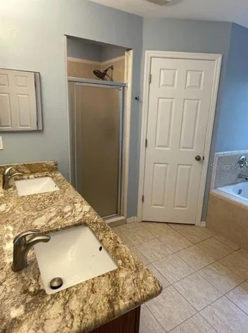 $2,400 | 7491 Southwest 86th Way, Gainesville, FL 32608