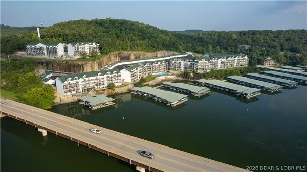 $699,900 | 426 Cedar Heights Drive, Unit 4A & 4B, Camdenton, MO 65020