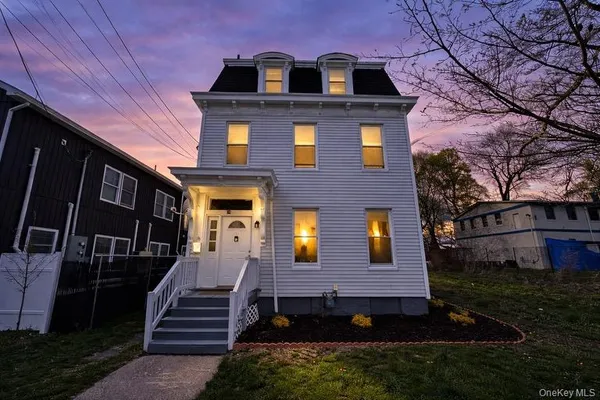 $324,000 | 34 Smith Street, Poughkeepsie, NY 12601