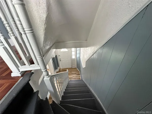 $324,000 | 34 Smith Street, Poughkeepsie, NY 12601