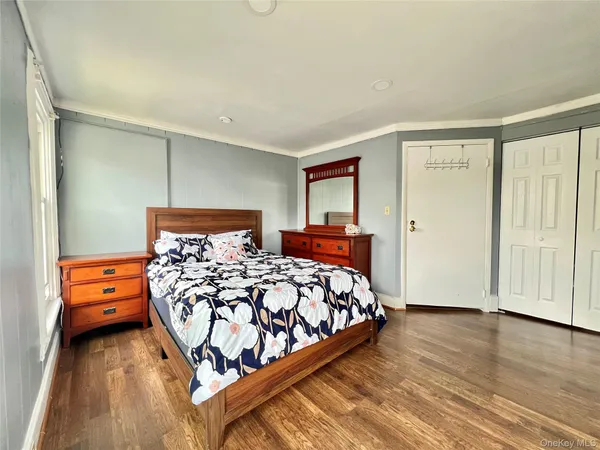 $324,000 | 34 Smith Street, Poughkeepsie, NY 12601