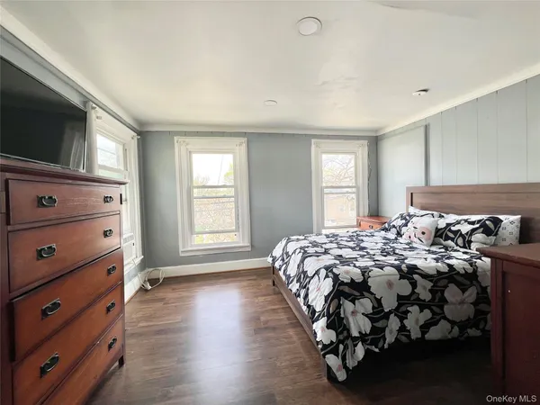 $324,000 | 34 Smith Street, Poughkeepsie, NY 12601