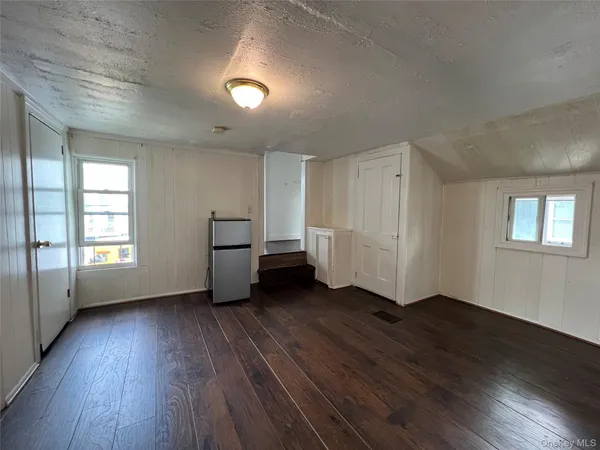 $324,000 | 34 Smith Street, Poughkeepsie, NY 12601