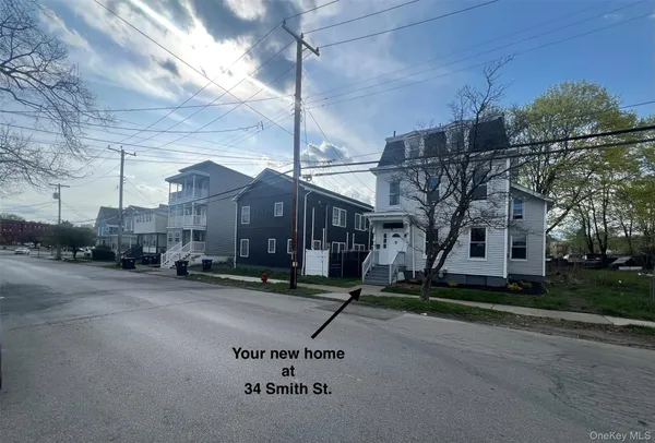 $324,000 | 34 Smith Street, Poughkeepsie, NY 12601