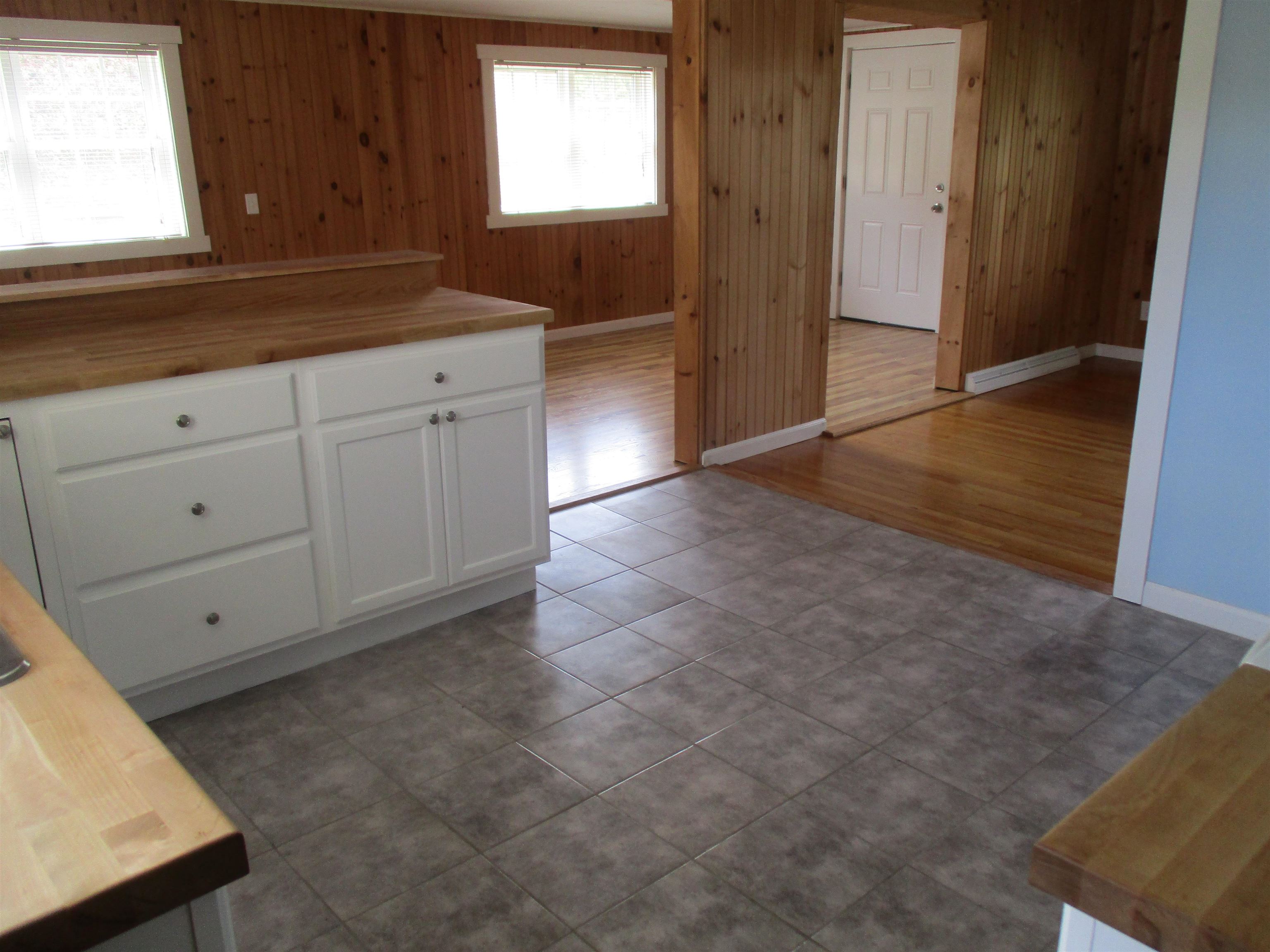 1712 Northfield Road Brookfield, VT 05036 - Photo 5 of 36