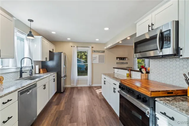 $239,900 | 2895 Highway 48, Minetto, NY 13126