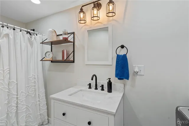 $239,900 | 2895 Highway 48, Minetto, NY 13126