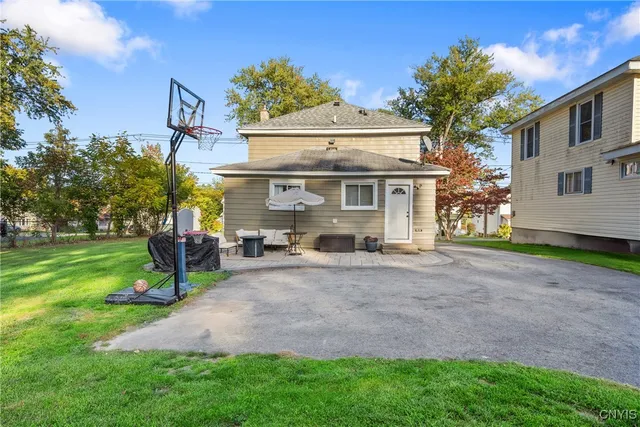 $239,900 | 2895 Highway 48, Minetto, NY 13126