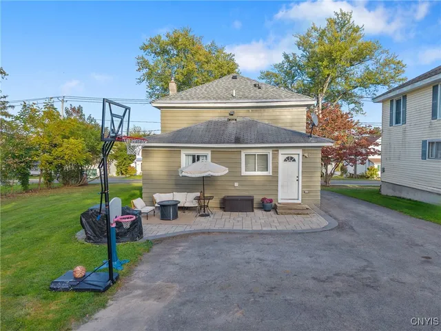 $239,900 | 2895 Highway 48, Minetto, NY 13126