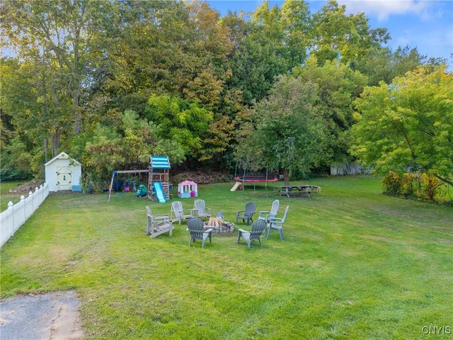 $239,900 | 2895 Highway 48, Minetto, NY 13126