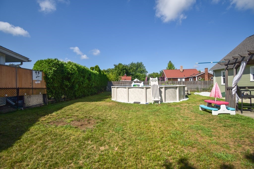 33 Gertrude Street Springfield, MA 01118 - Photo 30 of 41 Gallery Image 30