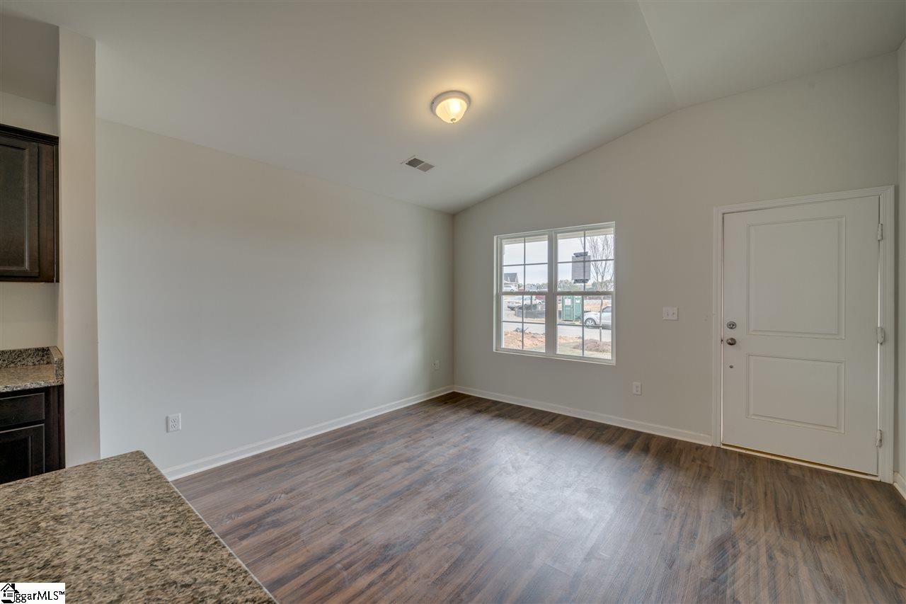 626 Ridgeville Crossing Drive Inman, SC 29349 - Photo 2 of 13