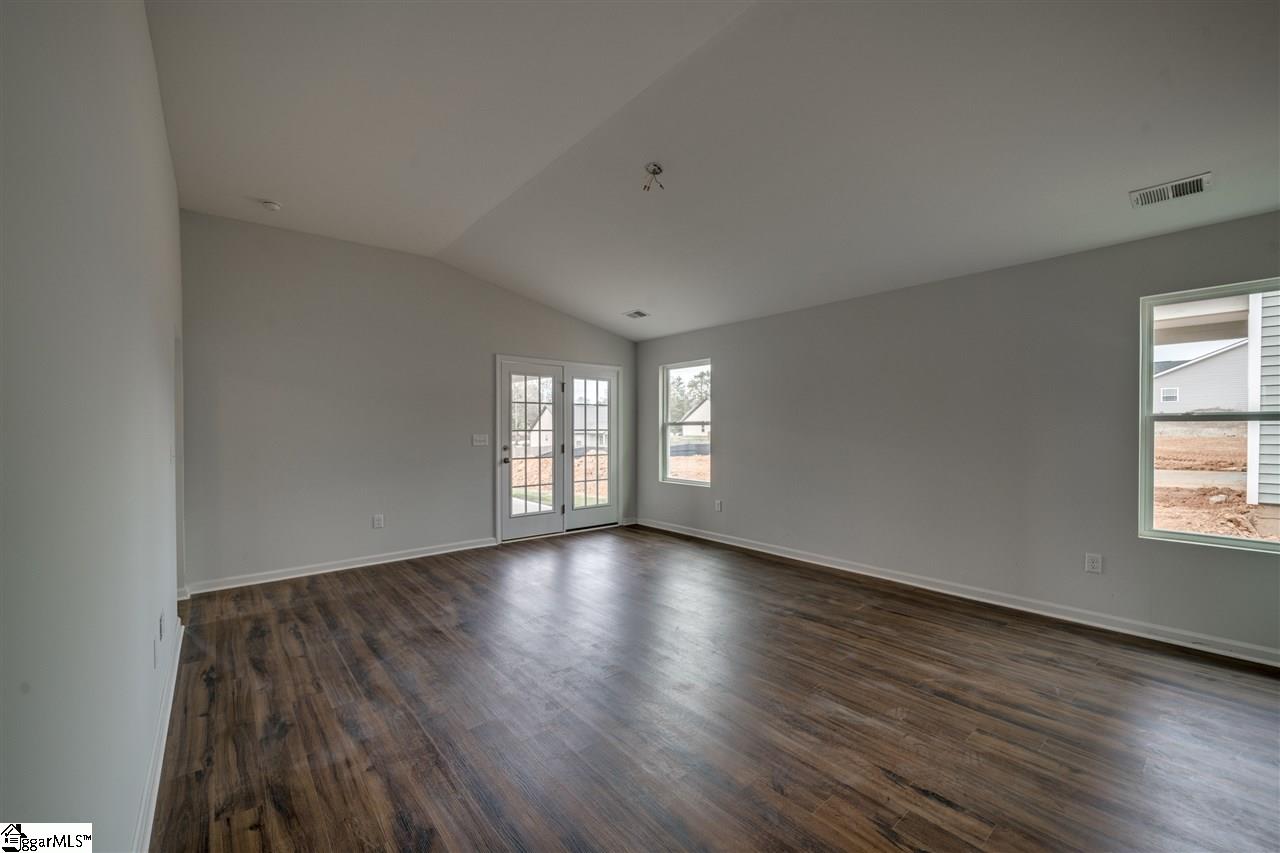 626 Ridgeville Crossing Drive Inman, SC 29349 - Photo 5 of 13