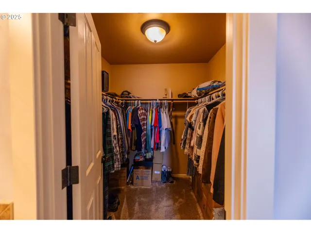 $402,500 | 1009 Hoodview Place, Goldendale, WA 98620