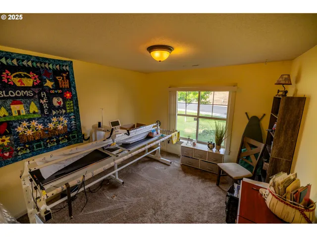 $402,500 | 1009 Hoodview Place, Goldendale, WA 98620