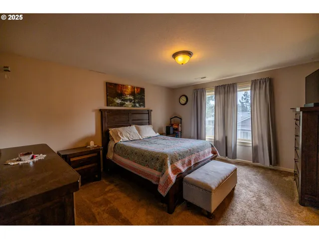 $402,500 | 1009 Hoodview Place, Goldendale, WA 98620