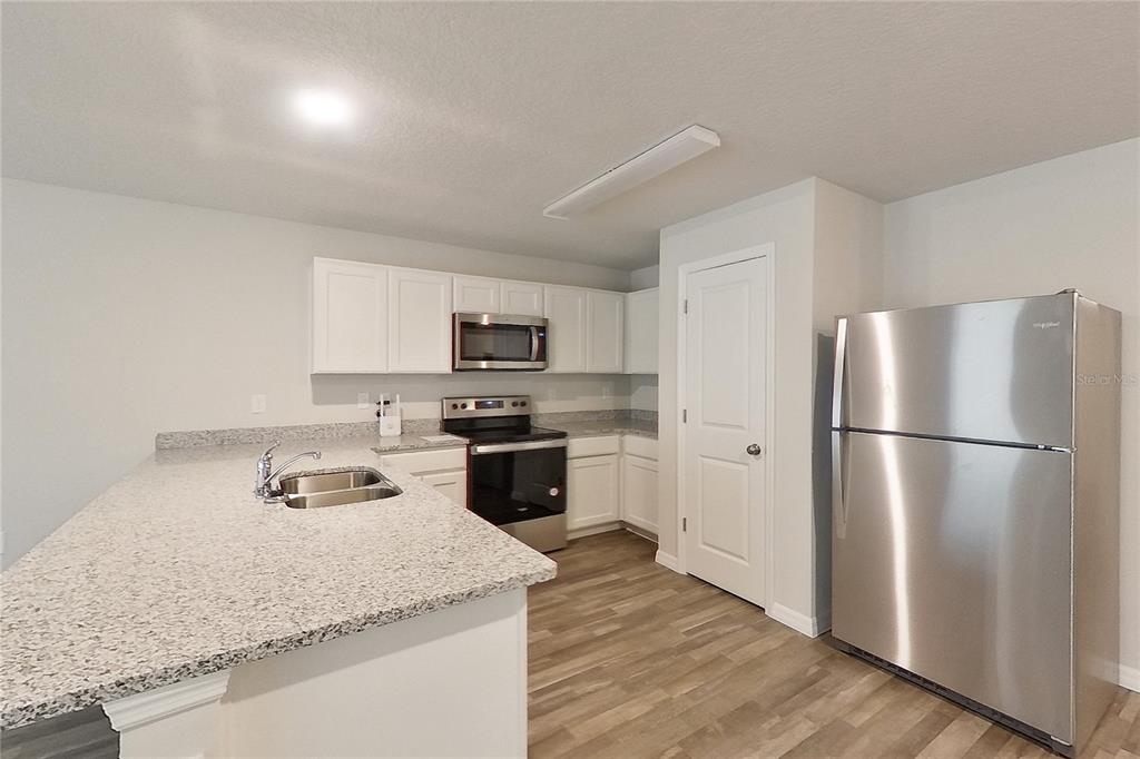 8755 North Nobleton Way Dunnellon, FL 34434 - Photo 4 of 20