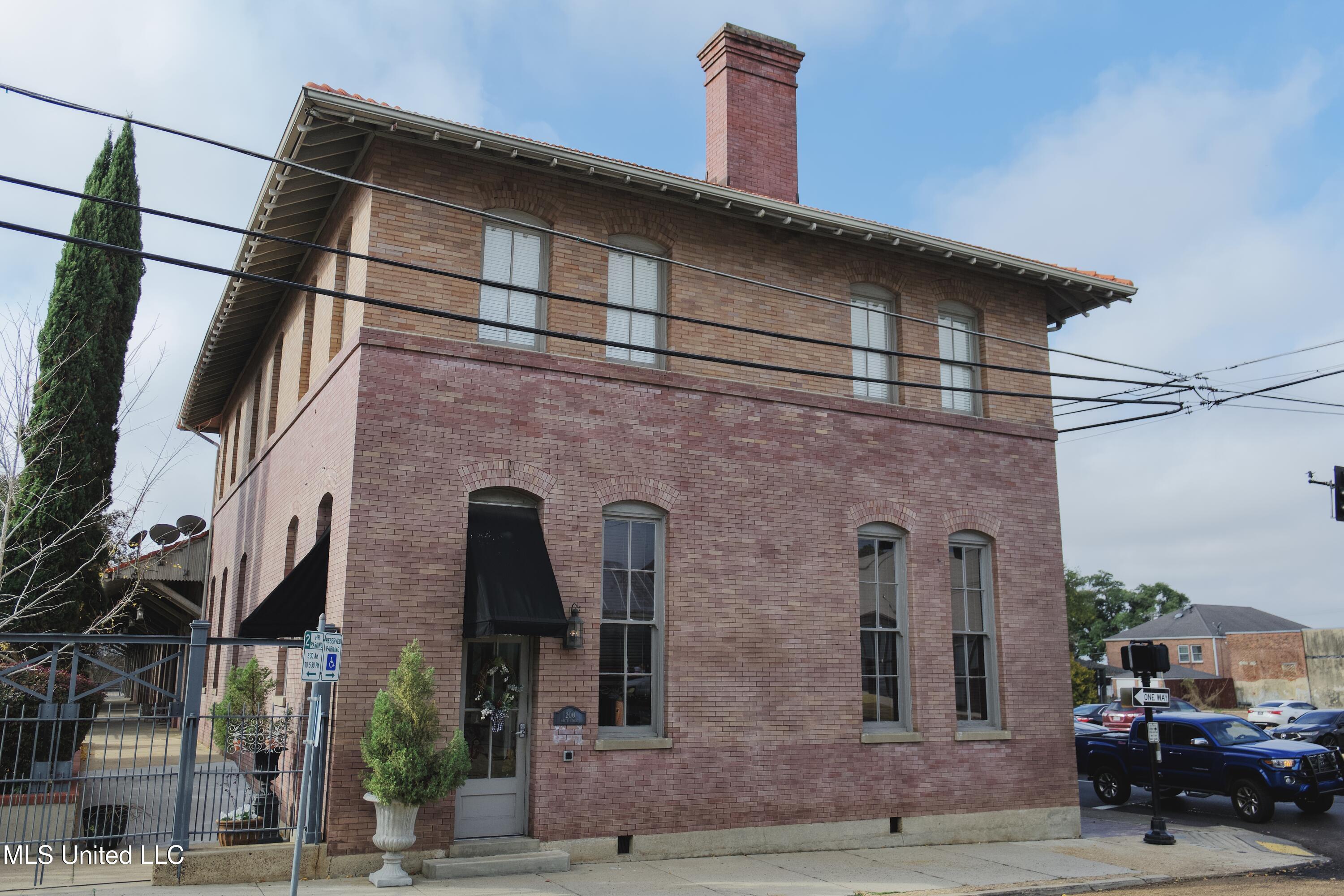 P1177924