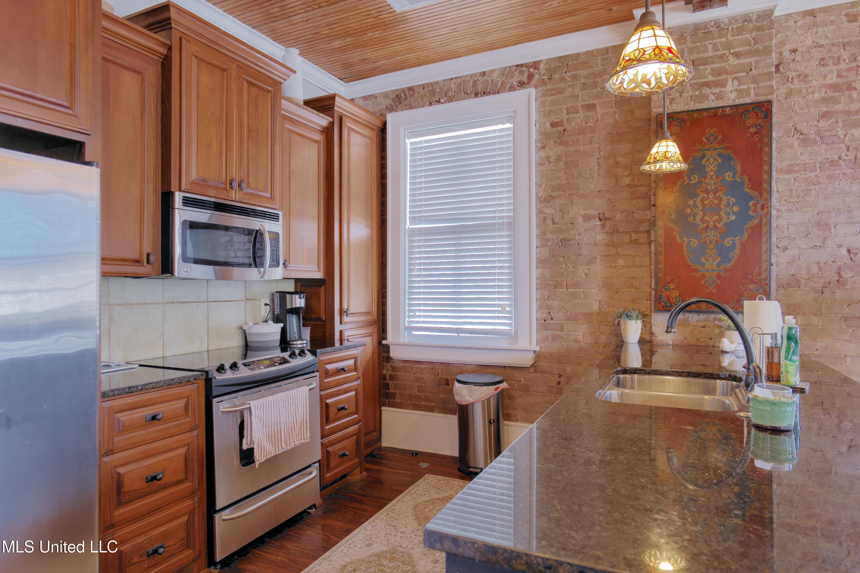 200 State Street, Unit 2A Natchez, MS 39120 - Photo 9 of 21 P1177890