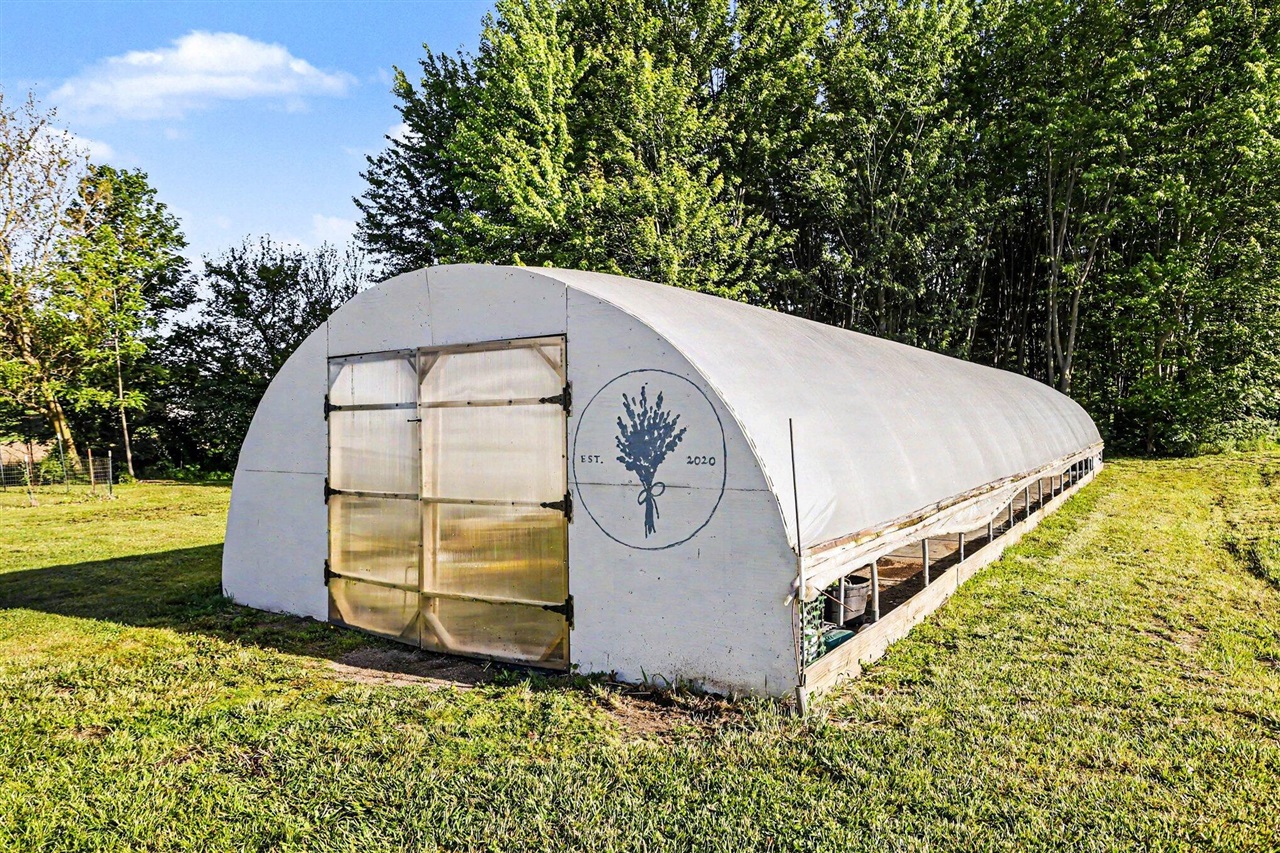 2175 East Hinchman Road Berrien Springs, MI 49103 - Photo 3 of 62