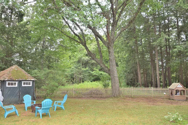 $765,000 | 10 Durham Road, Freeport, ME 04032