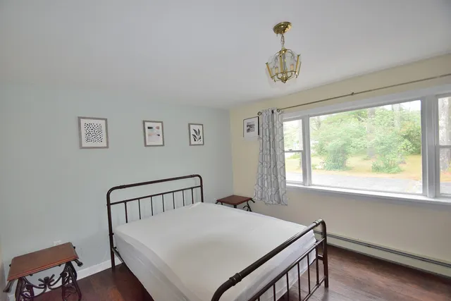 $765,000 | 10 Durham Road, Freeport, ME 04032