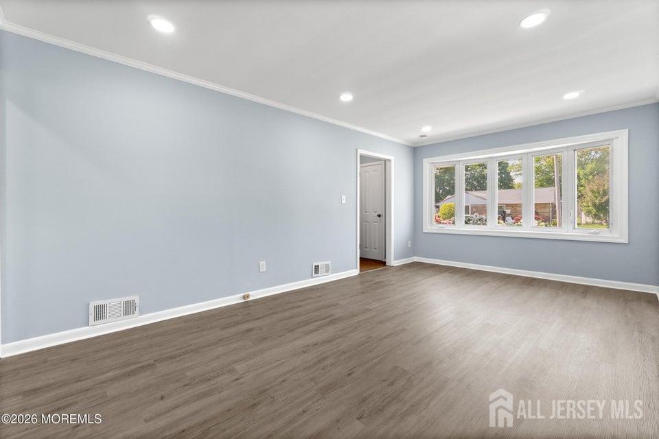 31 Stevens Road Edison, NJ 08817 - Photo 4 of 15