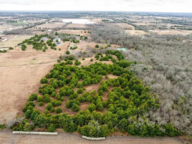 $700,000 | 8389 County Road 502, Blue Ridge, TX 75424