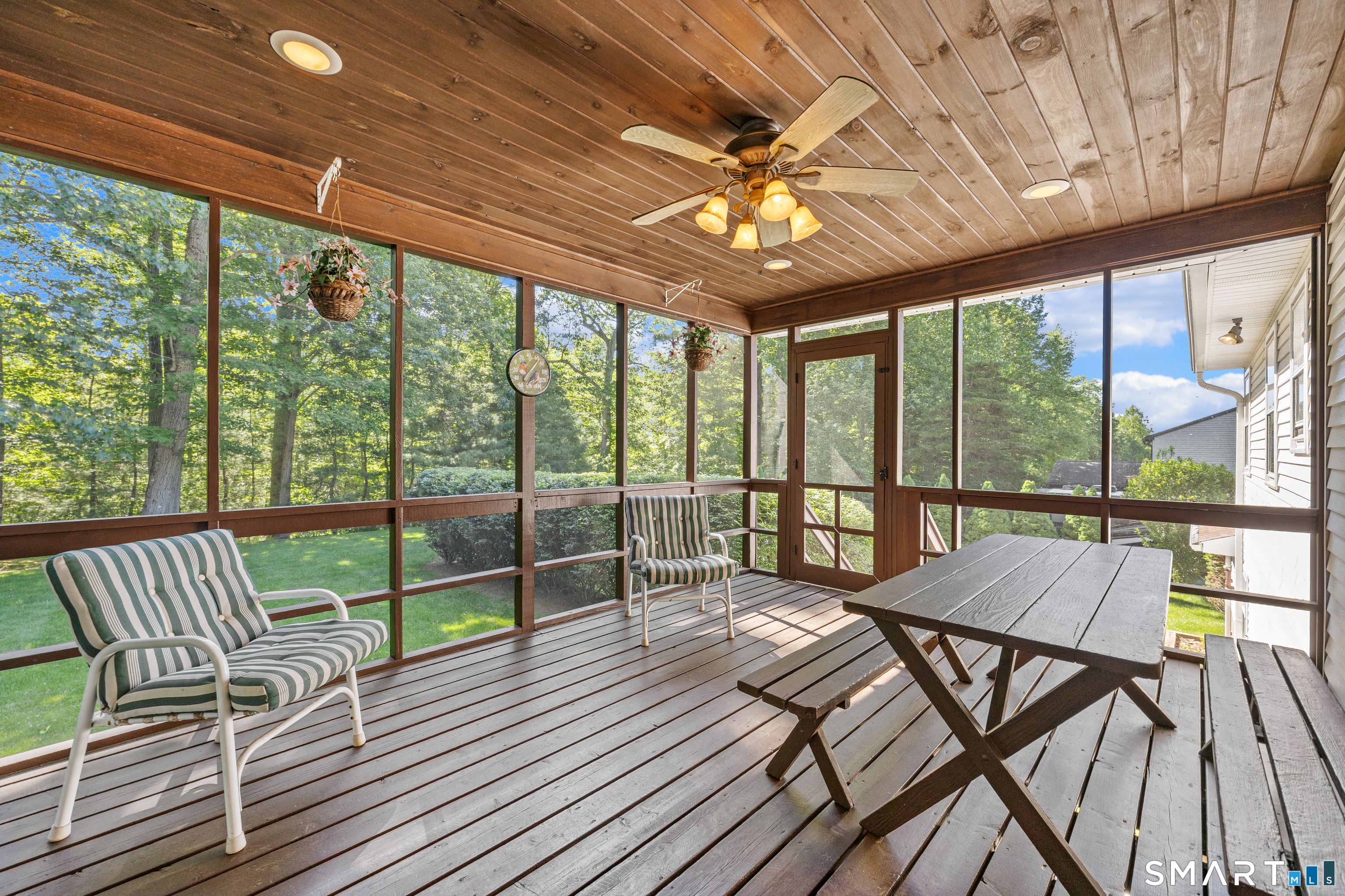 163 Sentinel Hill Road North Haven, CT 06473 - Photo 7 of 40