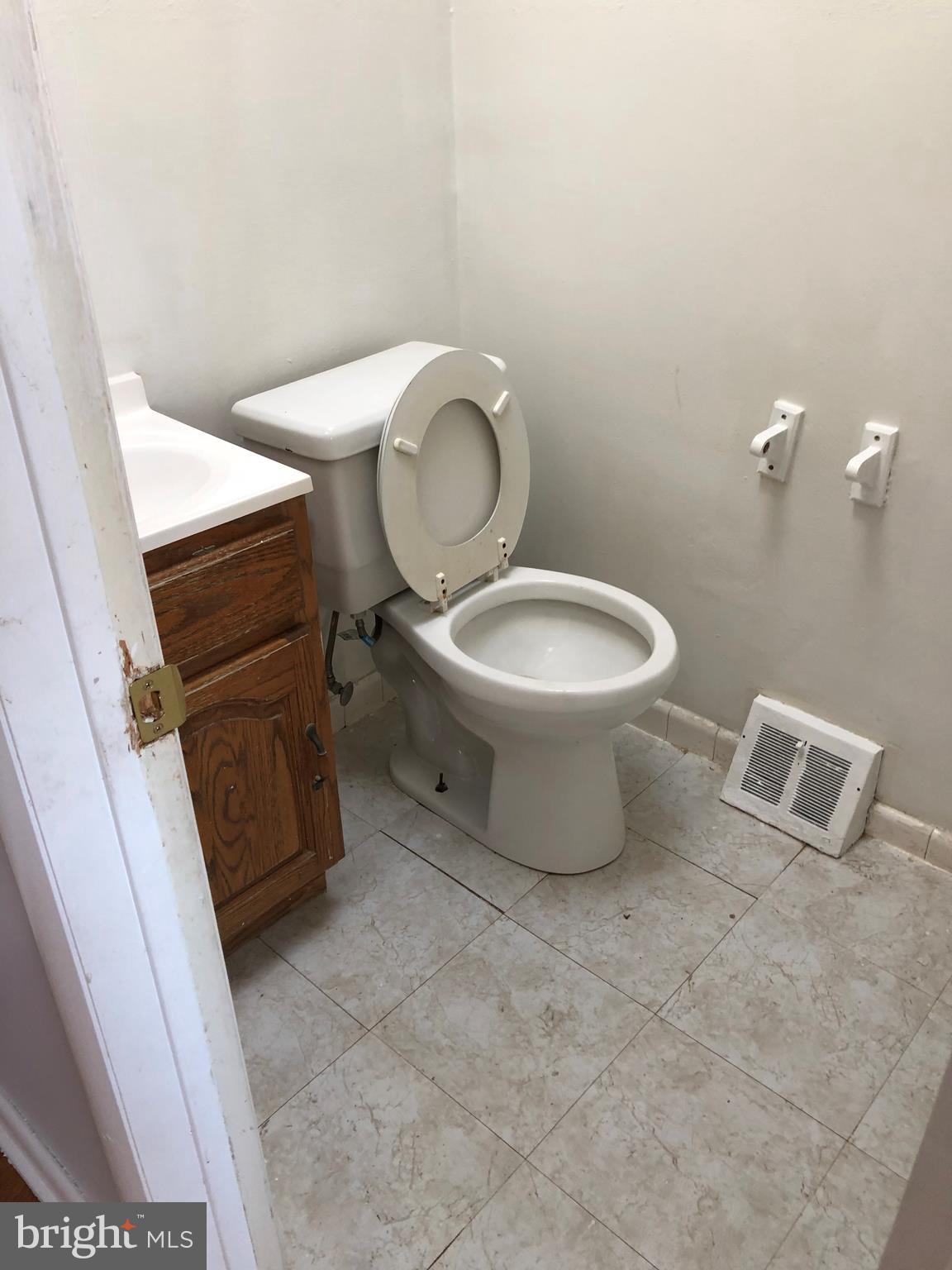 1429 Elson Road Brookhaven, PA 19015 - Photo 17 of 23 Gallery Image 17