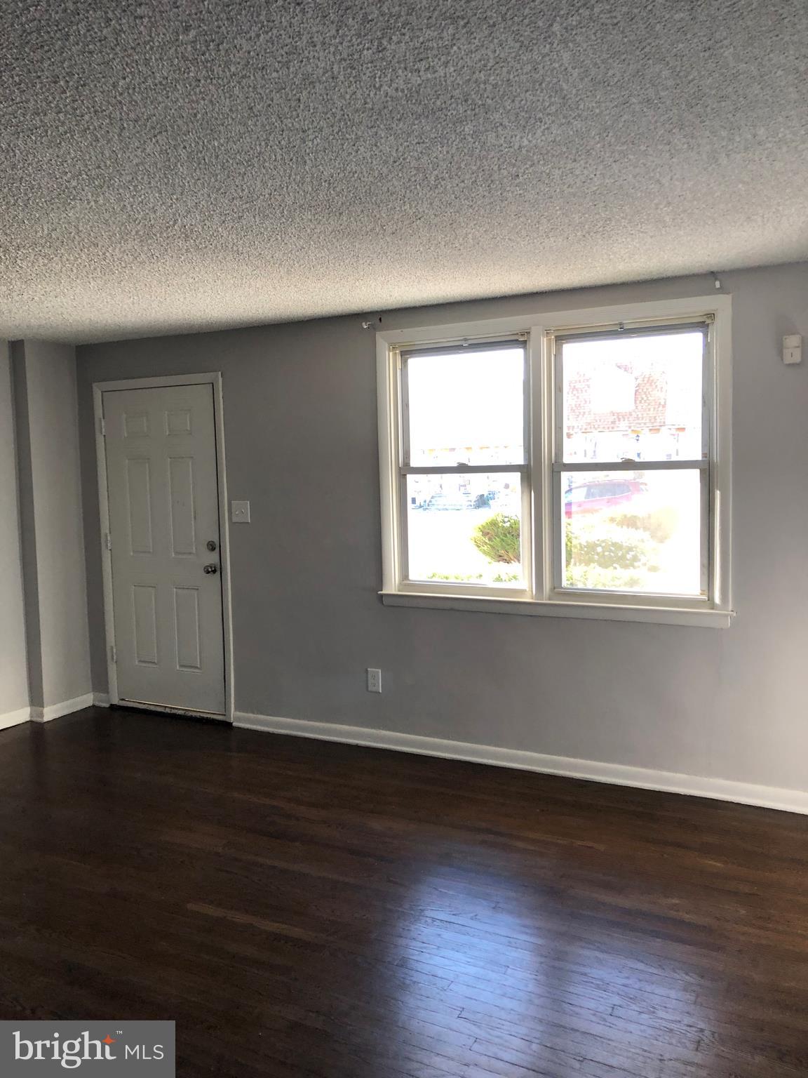 1429 Elson Road Brookhaven, PA 19015 - Photo 4 of 23 Gallery Image 4