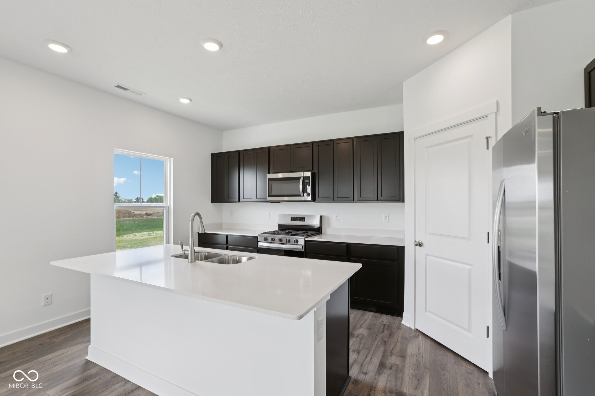 7121 Theo Baker Boulevard Pendleton, IN 46064 - Photo 12 of 37