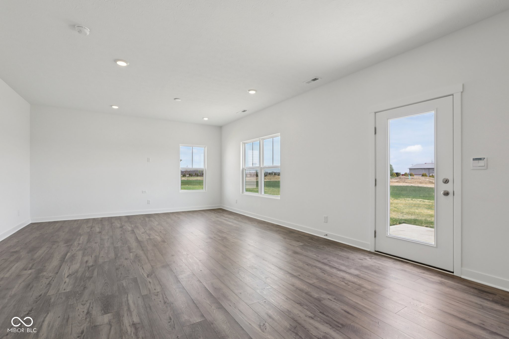 7121 Theo Baker Boulevard Pendleton, IN 46064 - Photo 6 of 37