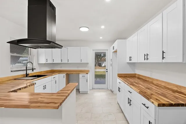 $319,990 | 1119 Pine Avenue, Fort Pierce, FL 34982