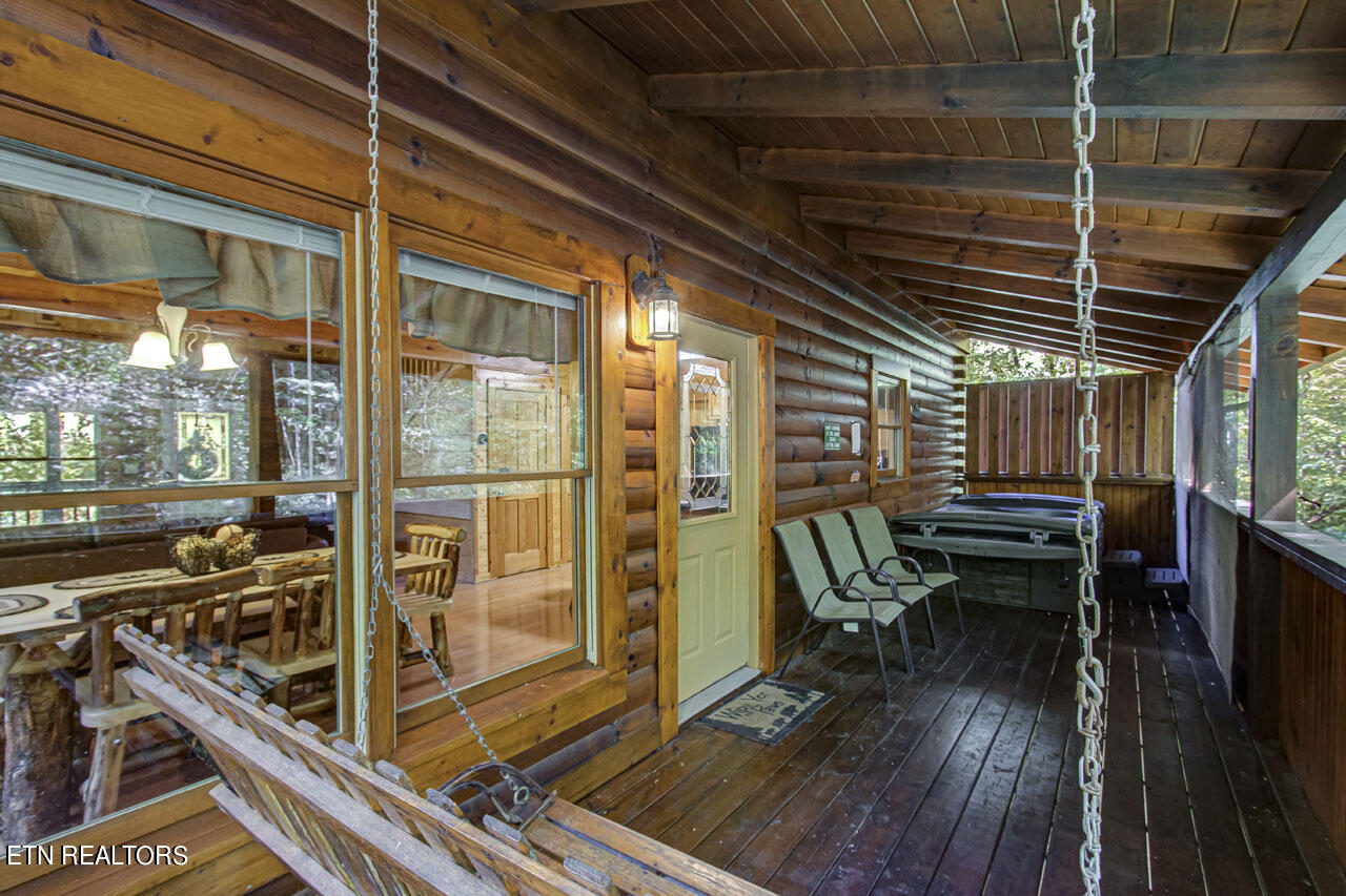 561 Blackberry Ridge Way Pigeon Forge, TN 37863 - Photo 16 of 35 IMG_0802LR