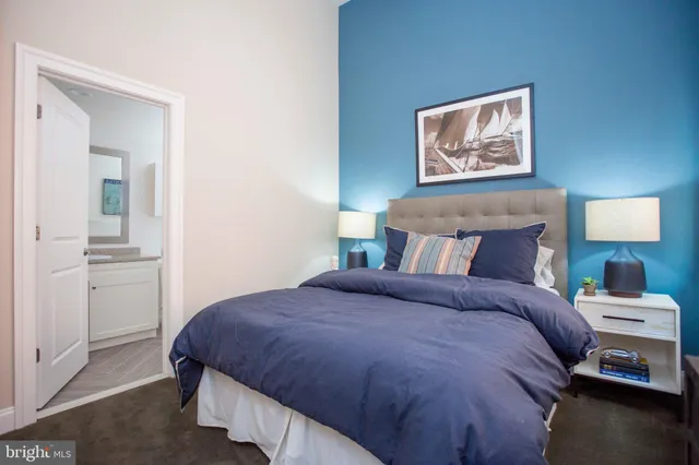 $1,000 | 26 South Calvert Street, Unit 1BR, Baltimore, MD 21202