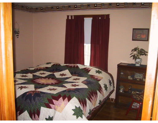 37 East Canton Circle Springfield, MA 01104 - Photo 11 of 13 Gallery Image 11