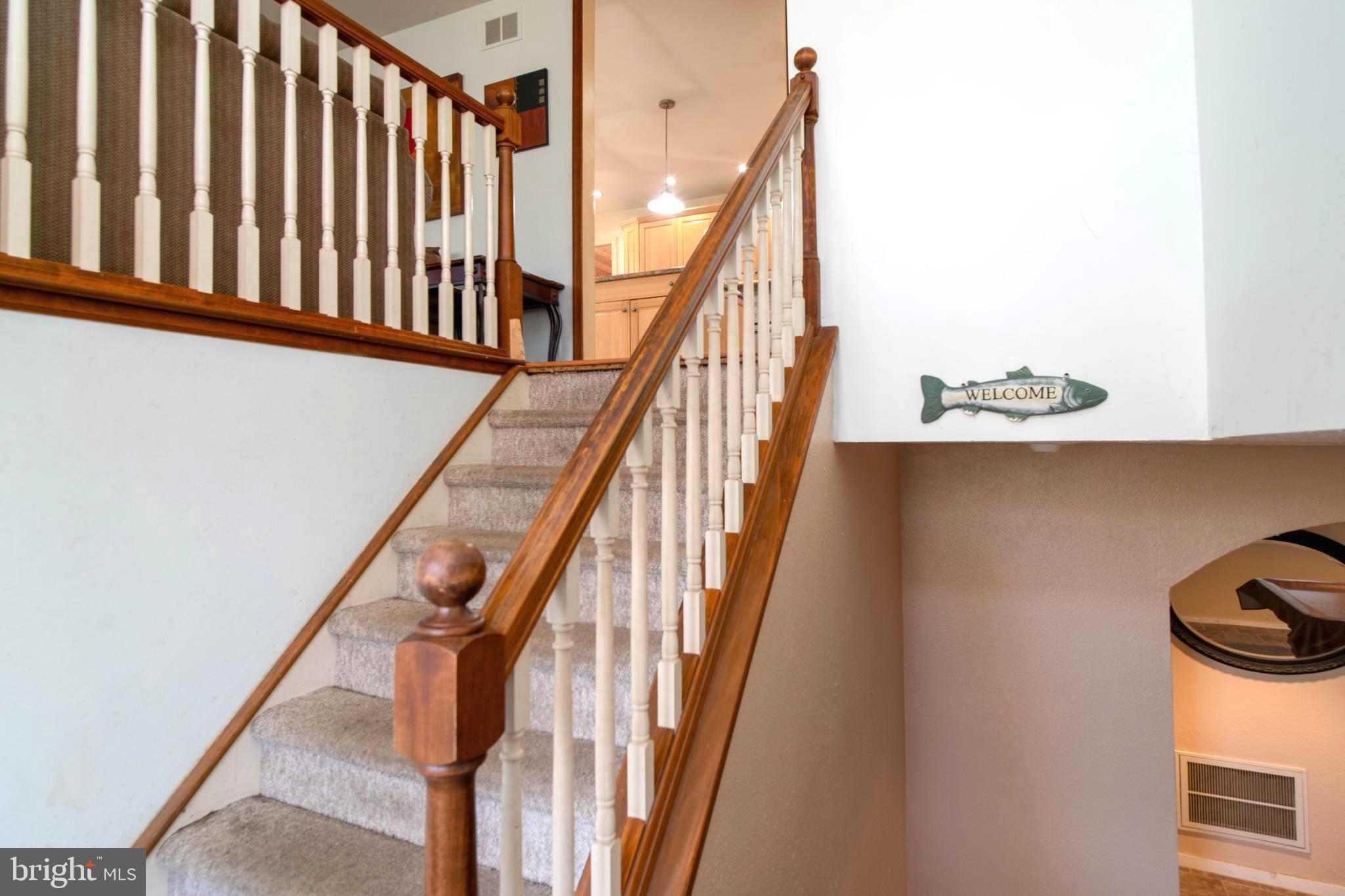 38 Summit Drive Tabernacle, NJ 08088 - Photo 24 of 42 a view of entryway
