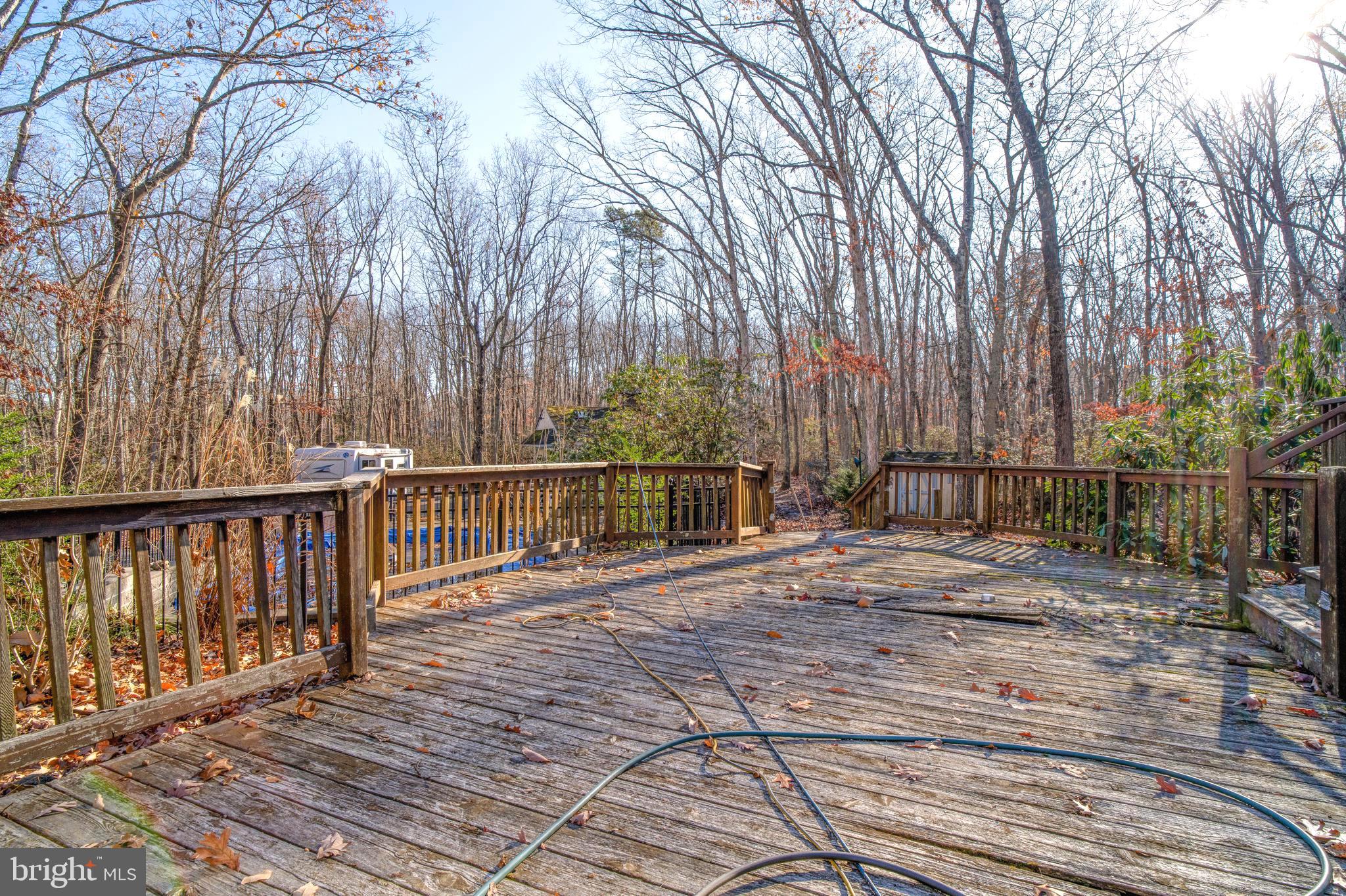 38 Summit Drive Tabernacle, NJ 08088 - Photo 36 of 42 a view of balcony with wooden floor and fence