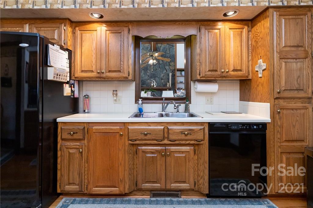 400 North Roxford Road Kings Mountain, NC 28086 - Photo 20 of 34 Gallery Image 20