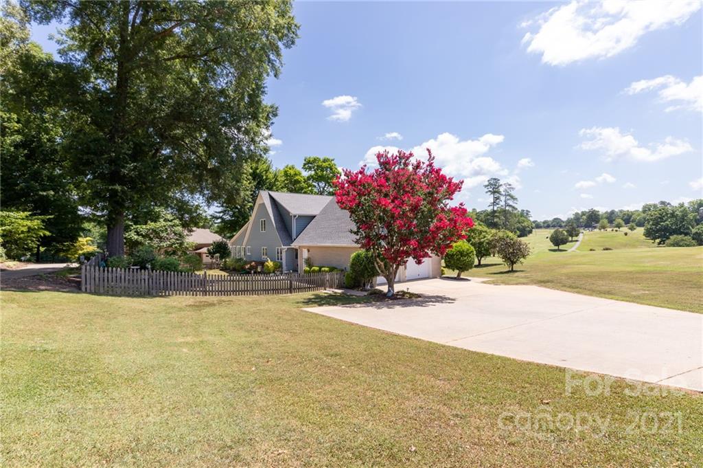 400 North Roxford Road Kings Mountain, NC 28086 - Photo 2 of 34 Gallery Image 2