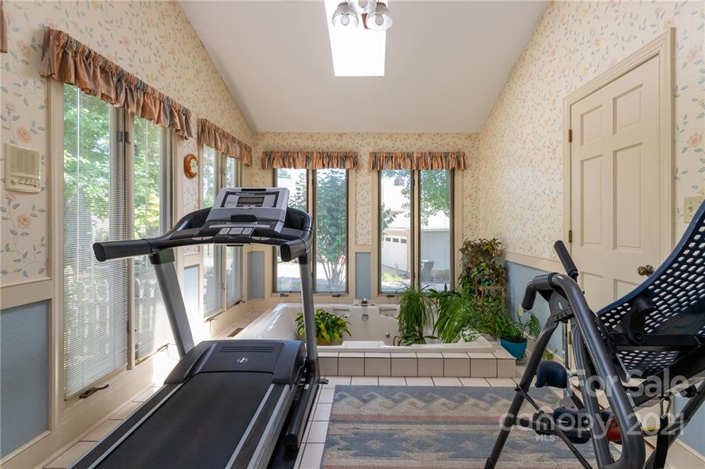 400 North Roxford Road Kings Mountain, NC 28086 - Photo 28 of 34 Gallery Image 28