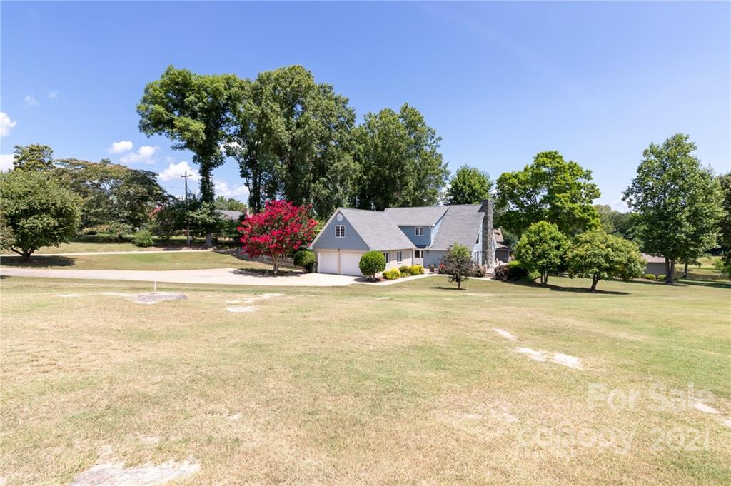 400 North Roxford Road Kings Mountain, NC 28086 - Photo 3 of 34 Gallery Image 3
