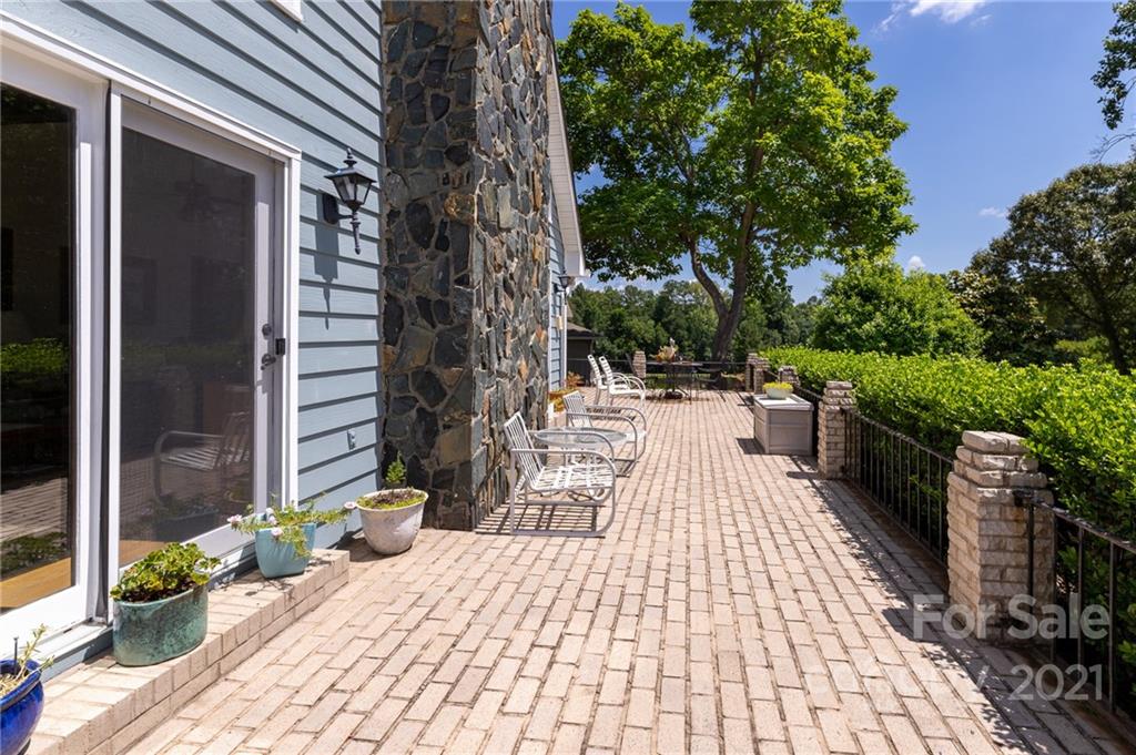 400 North Roxford Road Kings Mountain, NC 28086 - Photo 7 of 34 Gallery Image 7
