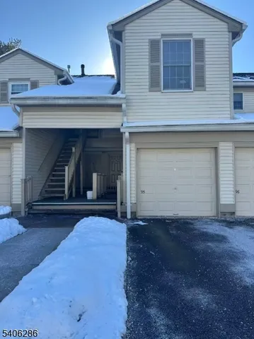 $2,300 | 95 Jamestown Road, Unit 95, Bernards, NJ 07920