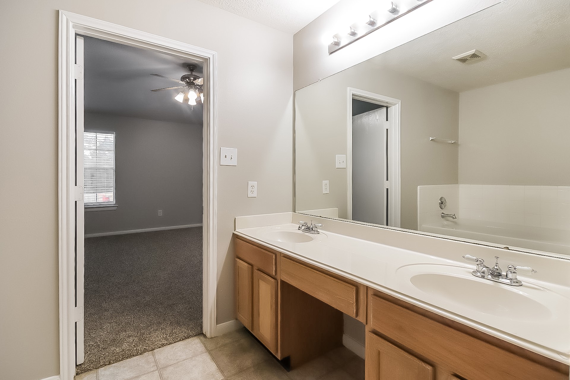 28802 Waltham Street Spring, TX 77386 - Photo 13 of 15