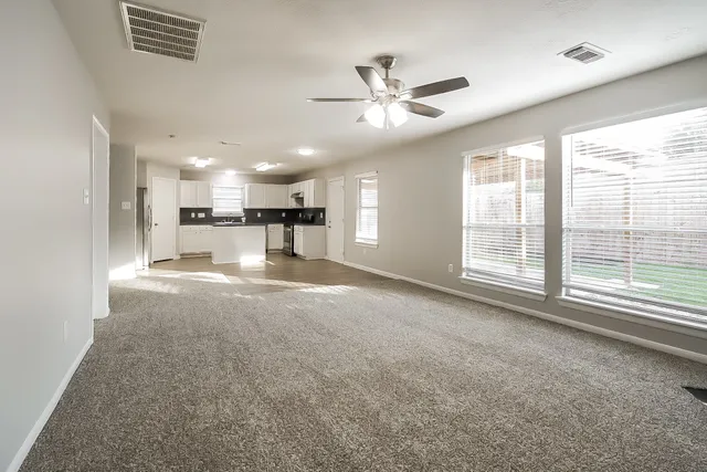 $2,155 | 28802 Waltham Street, Spring, TX 77386