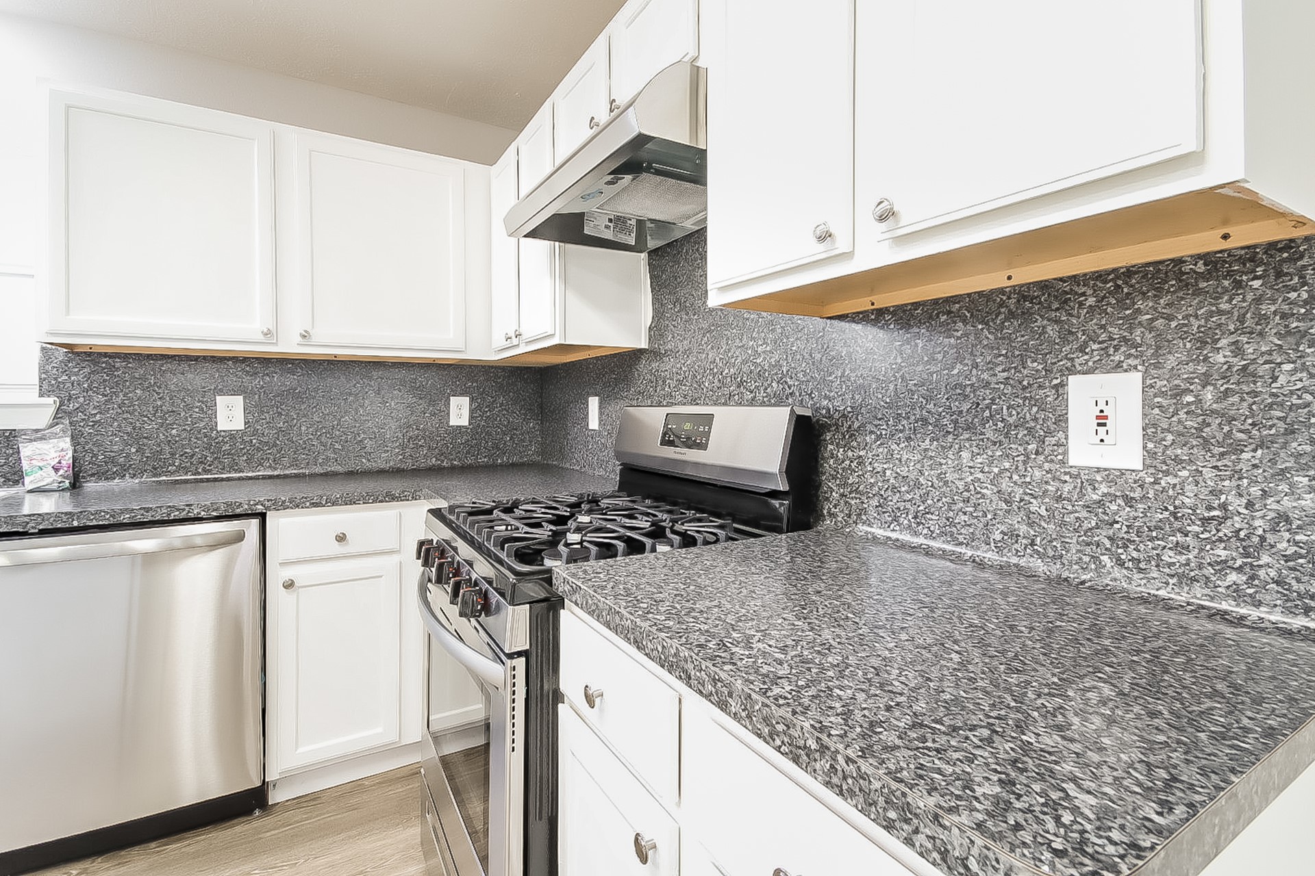 28802 Waltham Street Spring, TX 77386 - Photo 7 of 15